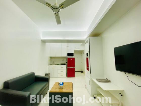1Room Apartment Rent in Bashundhara R/A